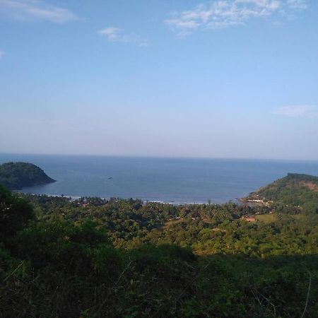 Gundappa Cafe Gokarna Kudle Beach Hotel Exterior photo